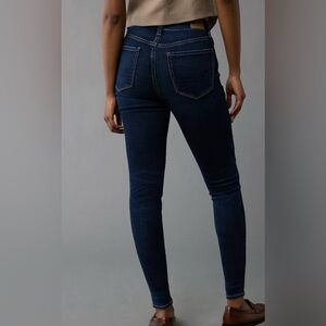 AE Next Level Super High-Waisted Jegging Size 10 regular